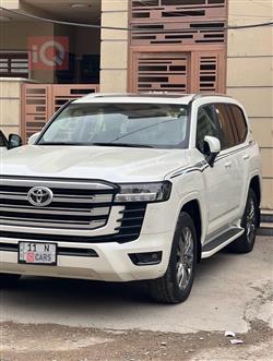 تويوتا لاندكروزر